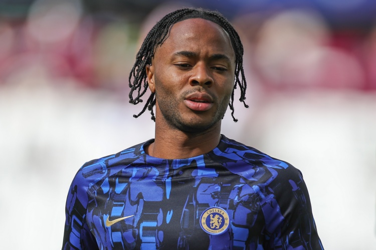 开云官方入口-天空体育：斯特林预计本月离开切尔西，要么转会要么解约