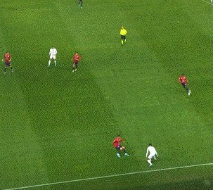 开云官方入口-【法甲】梅西传射+中楣 姆巴佩世界波 巴黎5比1里尔